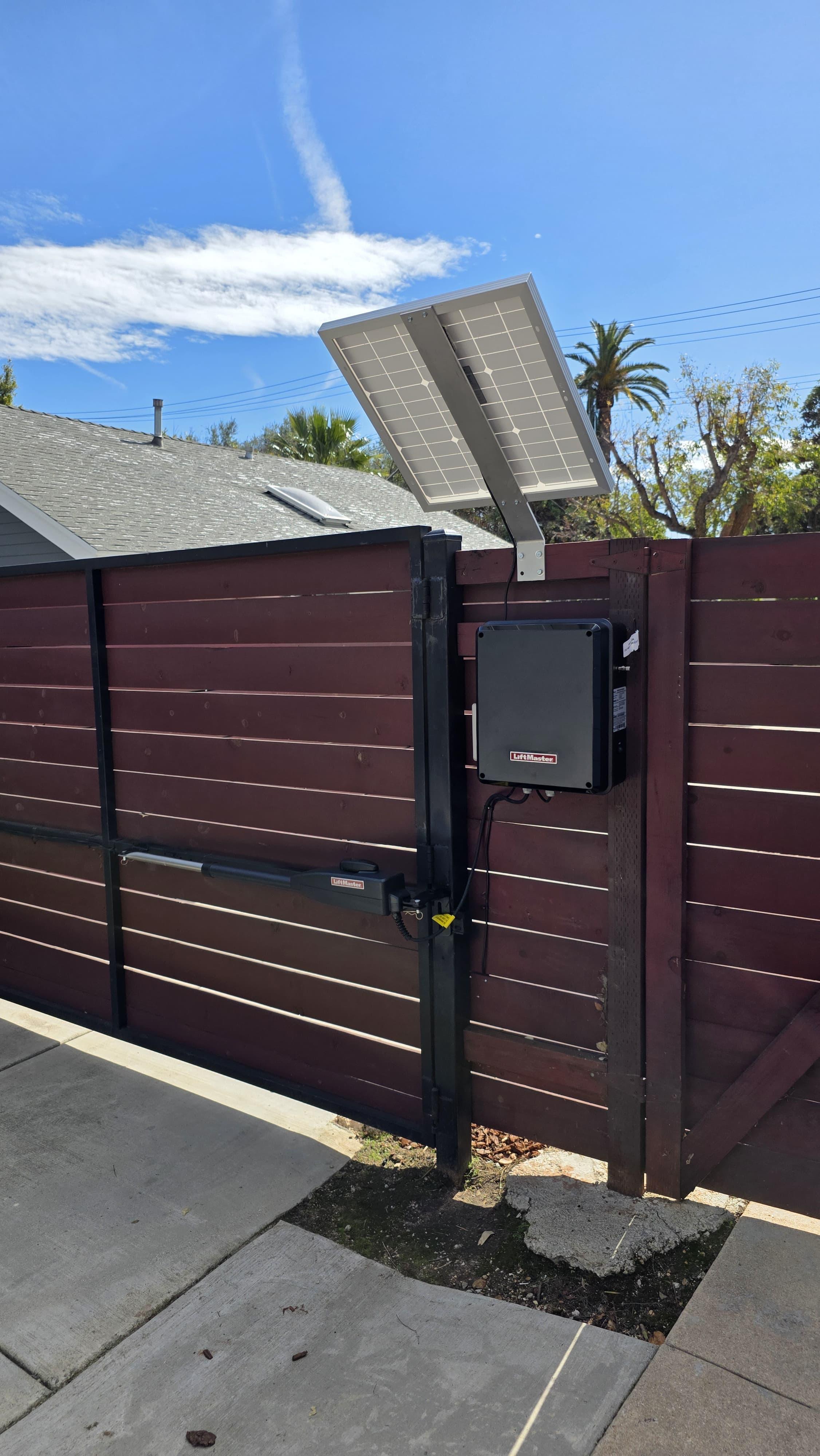 Driveway Gate Repair project photo