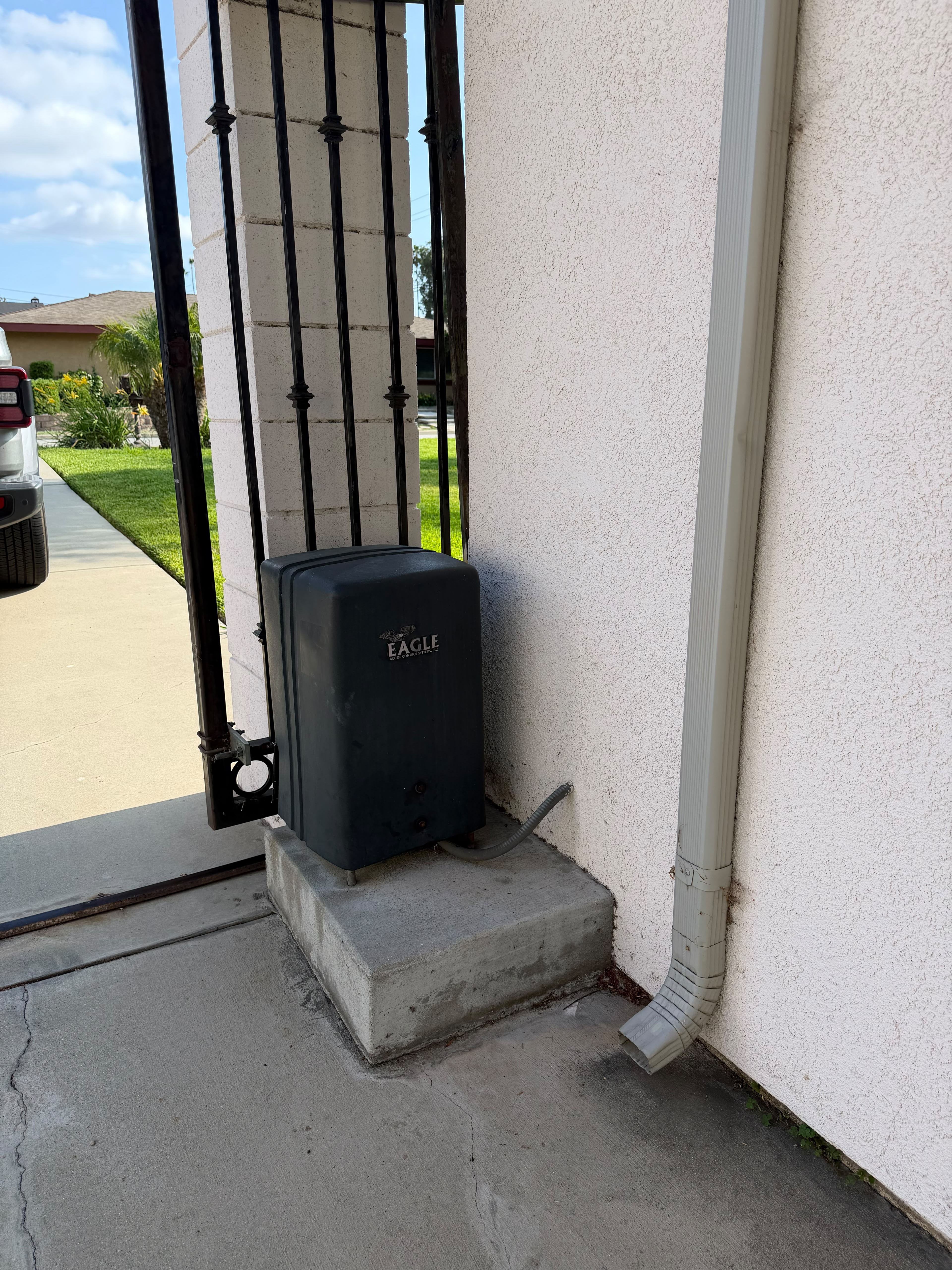 Eagle gate repair job site