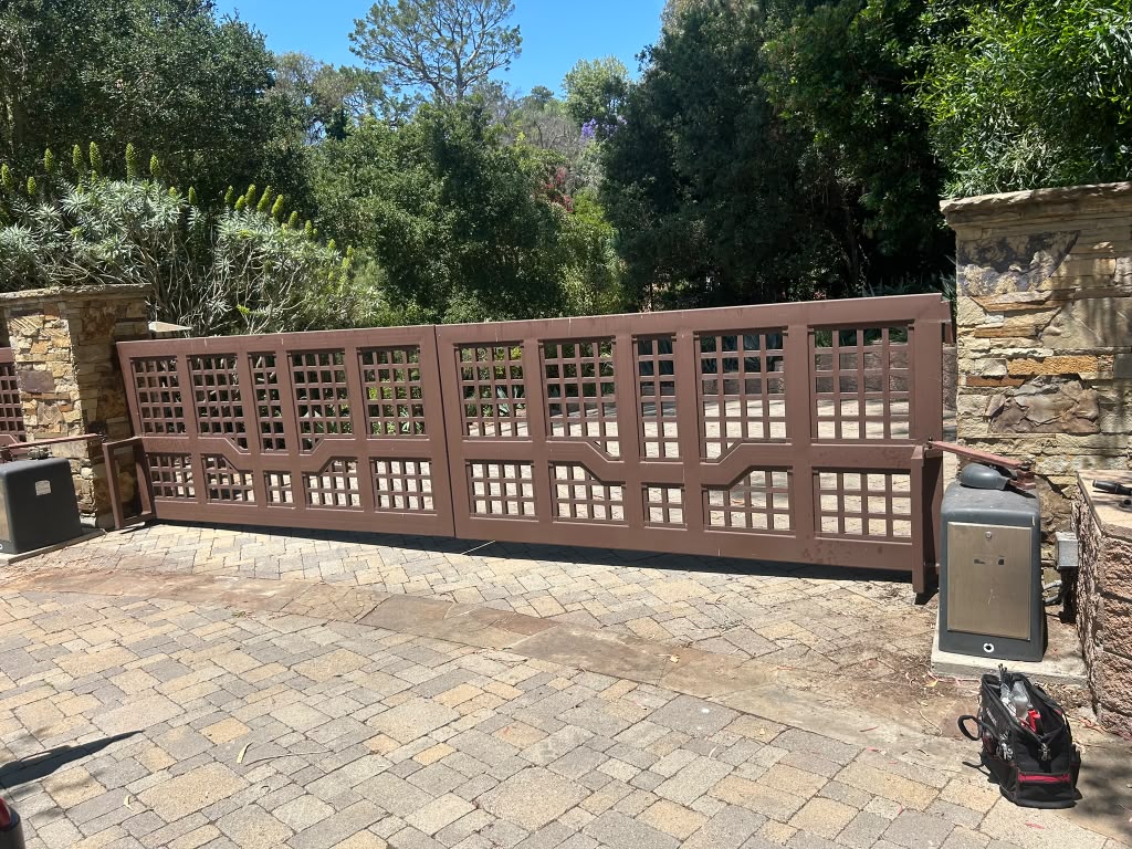 Elite gate operator installation