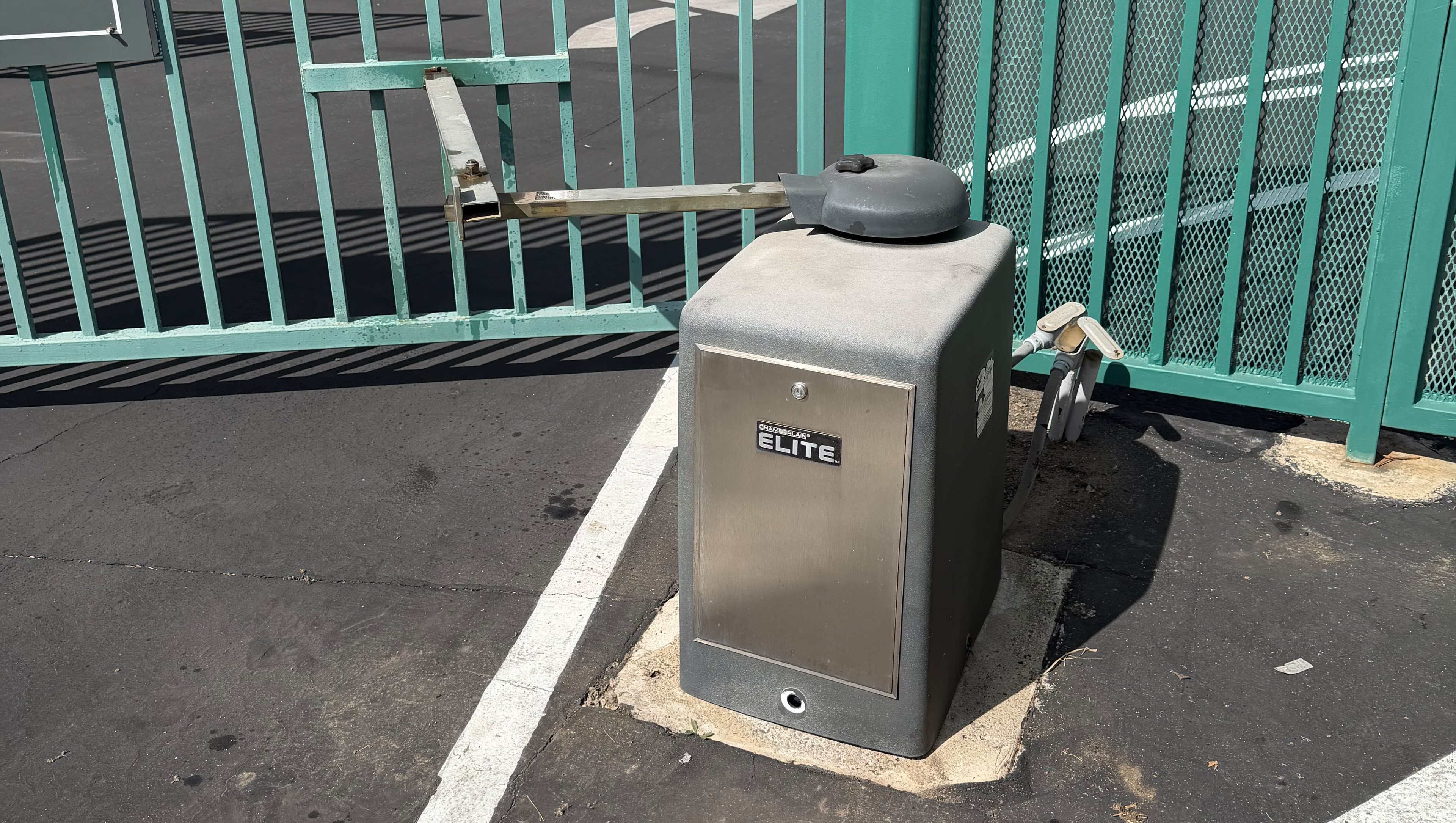 Elite gate motor service