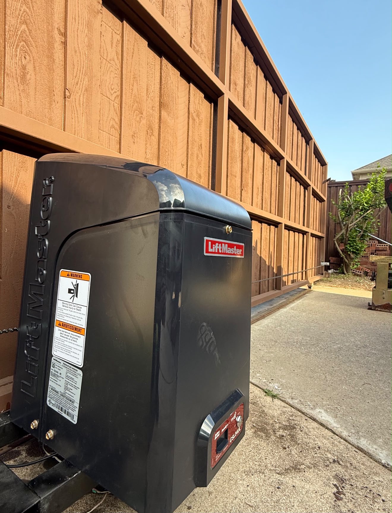 LiftMaster gate motor service