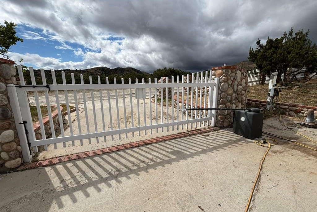 Gate repair work