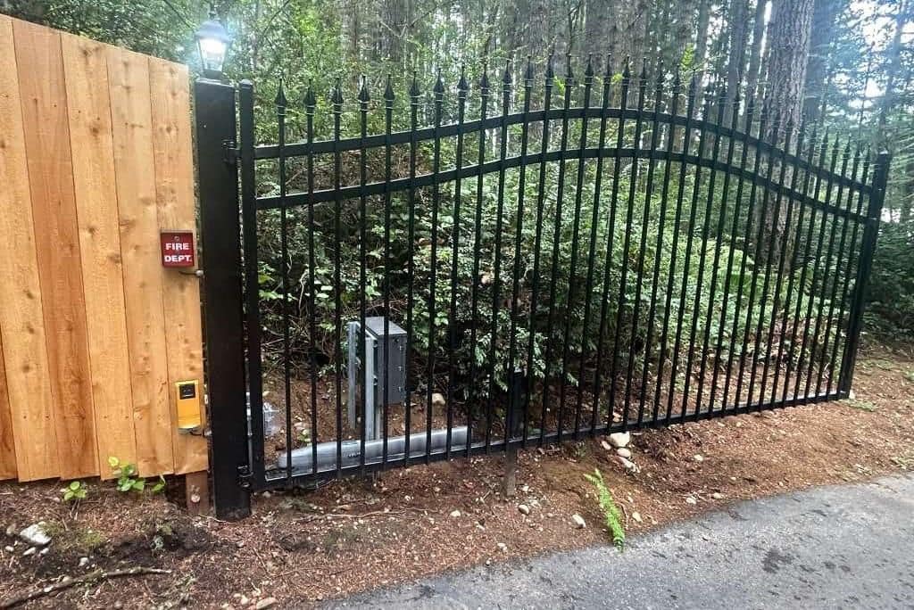 Gate repair work