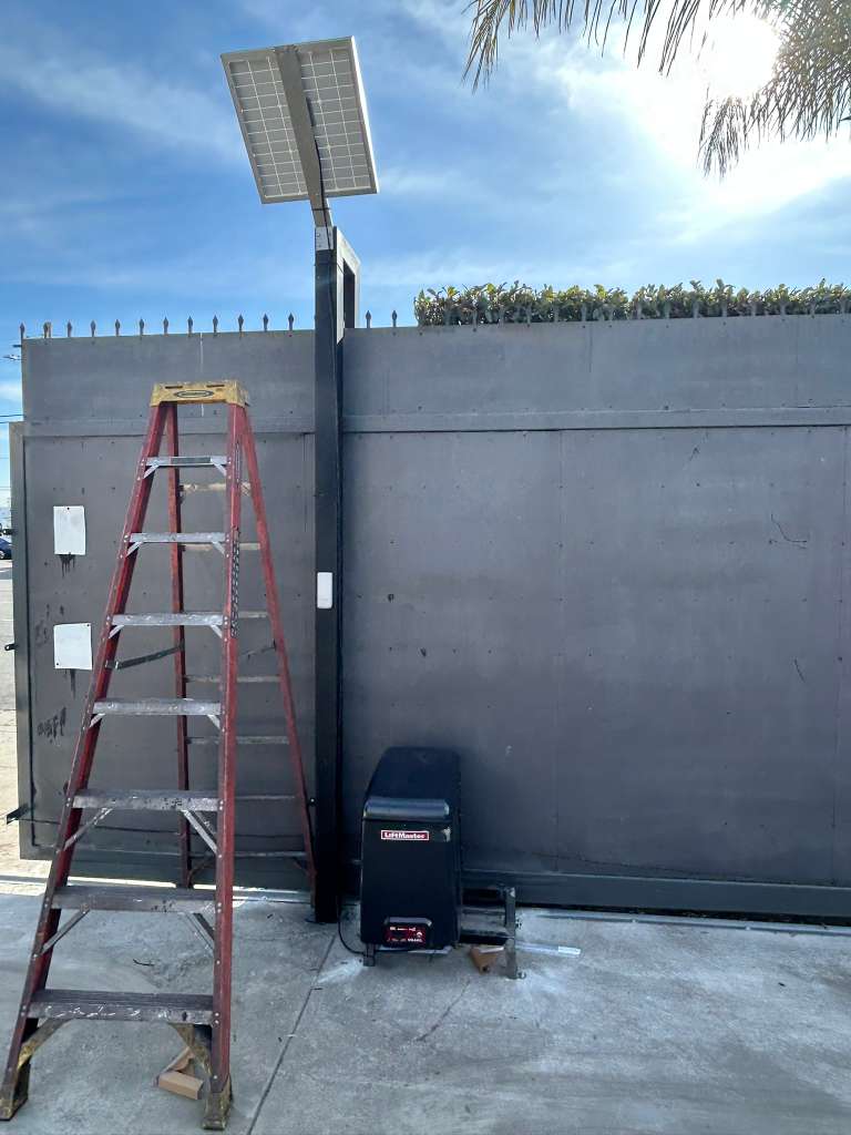 Gate repair work