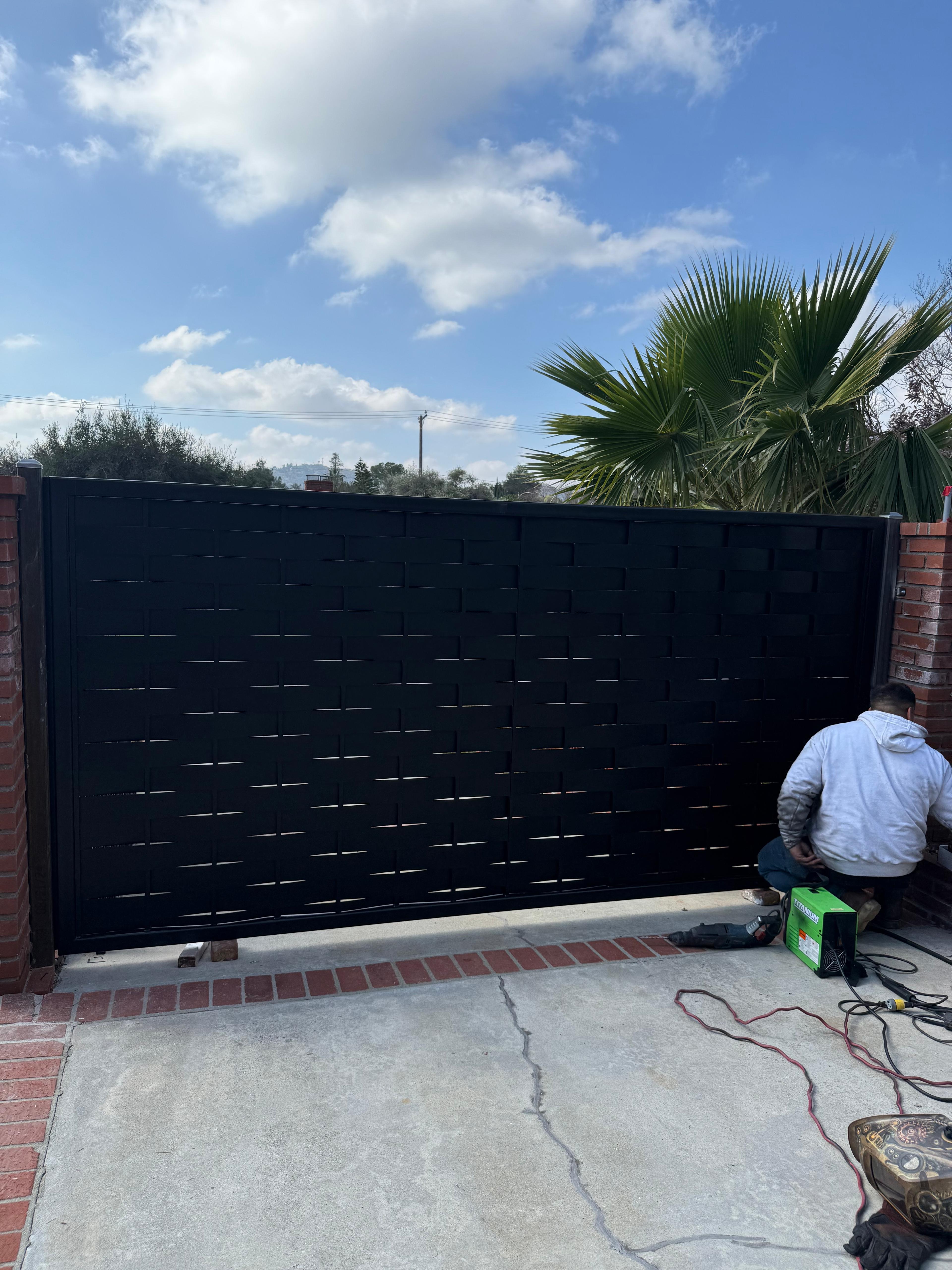 New Gate Installation project photo